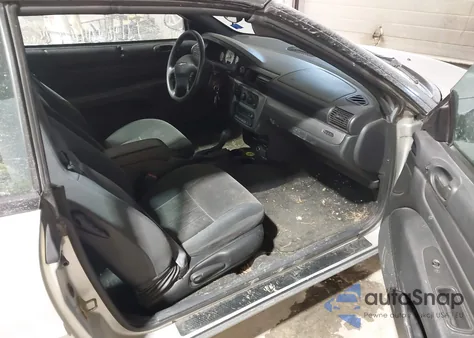 2005 Chrysler Sebring Gtc из США, поврежденный, VIN 1C3EL75R65N595576